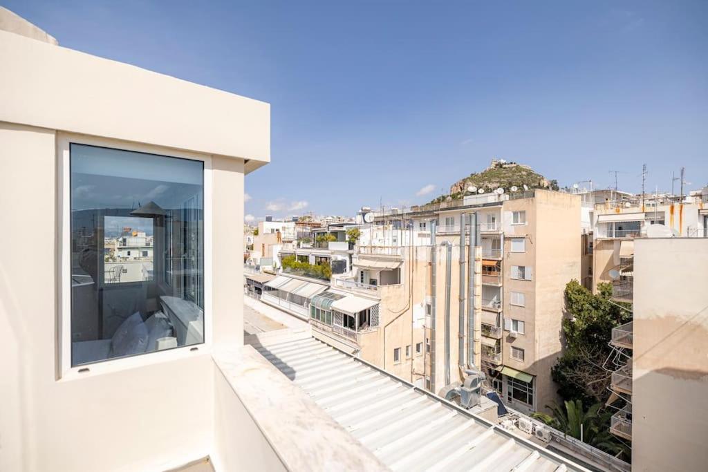 Penthouse In The Heart Of Athens Apartment Exterior photo